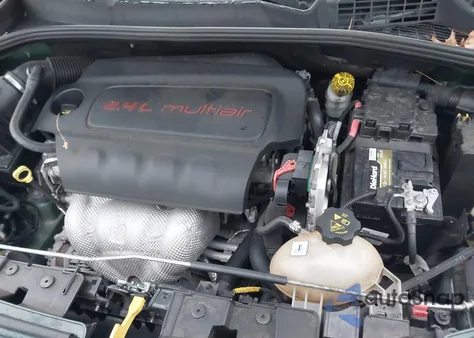 2016 Fiat 500X Trekking из США, поврежденный, VIN ZFBCFYCT2GP394945